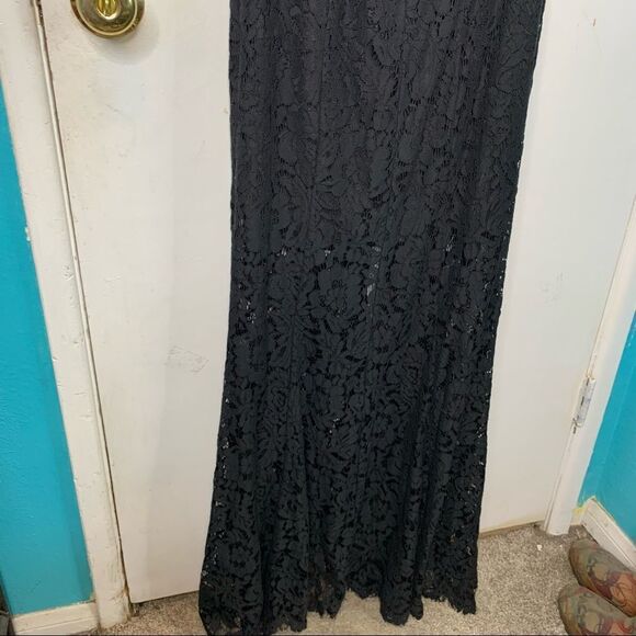 Fame and Partners Black Lace Maxi Dress - Picture 4 of 15